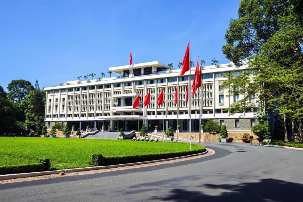 הו צ'י מין סיטי The Arrivals Hotel - River View מראה חיצוני תמונה